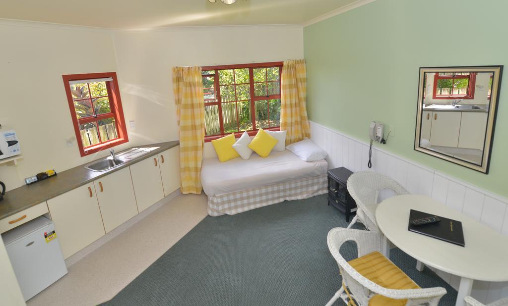Ducks & Drakes Boutique Motel & Backpackers นิวพลีมัธ ห้อง รูปภาพ
